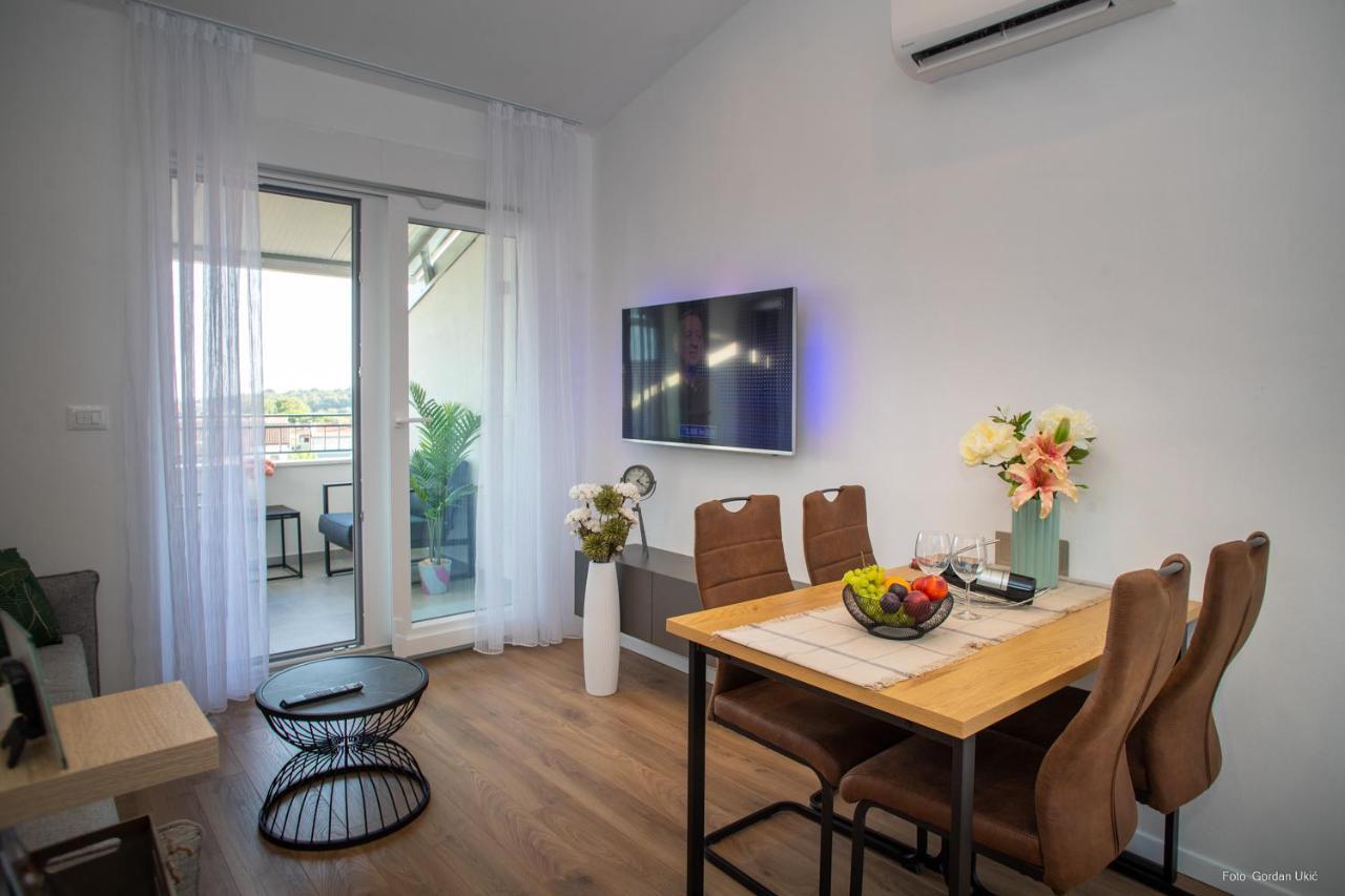Blue Sky Apartment Rovinj Bagian luar foto